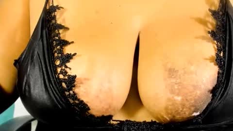 jan_milkhot online show from 24, 10, 2025