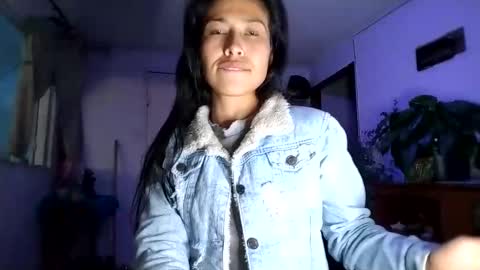 Snapshot of janariivera1 chatting on 30, 10, 2025 janariivera1 online show from 30, 10, 2025