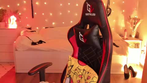 Snapshot of janegrey11 chatting on 27, 2, 2025 Jane online show from 27, 2, 2025