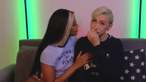 Snapshot of janehart_ chatting on 7, 3, 2025 Jane online show from 7, 3, 2025