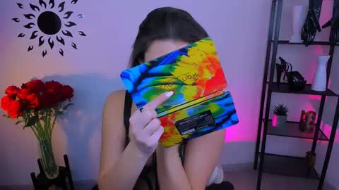 janewyatt online show from 26, 2, 2025