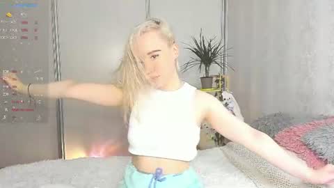 Snapshot of janice_sweet chatting on 30, 6, 2026 Janice online show from 30, 6, 2026