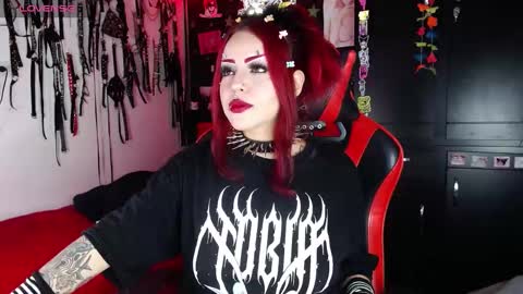 Snapshot of janna_ink chatting on 31, 12, 2024 online show from 31, 12, 2024