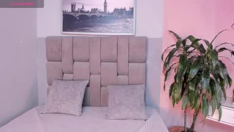 Snapshot of janna_lopezz chatting on 23, 10, 2025 Janna online show from 23, 10, 2025