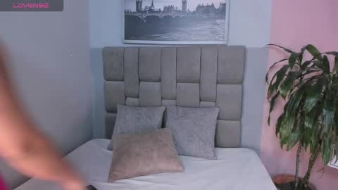 Snapshot of janna_lopezz chatting on 31, 10, 2025 Janna online show from 31, 10, 2025