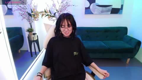          online show from 15, 5, 2026