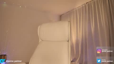 janne_palmer_ online show from 10, 3, 2025