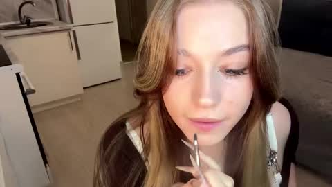 Janni online show from 10, 11, 2025