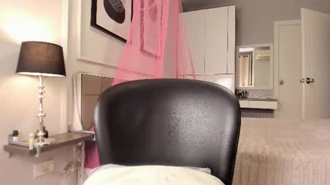 Snapshot of jap_amelle chatting on 9, 7, 2026 Amelle online show from 9, 7, 2026
