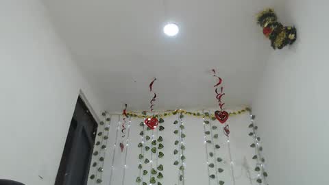 Monik online show from 23, 2, 2025