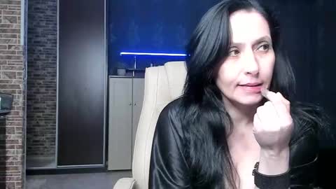 jasmin_milf online show from 23, 2, 2026