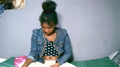 jasminah176750 online show from 11, 2, 2026