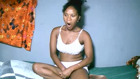 jasminah176750 online show from 17, 2, 2026