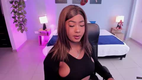 Instagram jasminecampbell1  online show from 13, 12, 2025