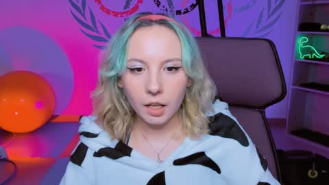 Snapshot of jasminemilko chatting on 4, 1, 2025 Jasmine online show from 4, 1, 2025