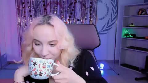 Snapshot of jasminemilko chatting on 28, 2, 2025 Jasmine online show from 28, 2, 2025