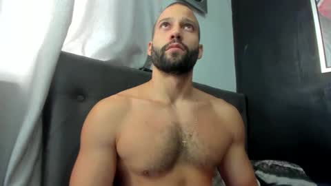 Snapshot of jasonmartiinez chatting on 15, 11, 2025 online show from 15, 11, 2025