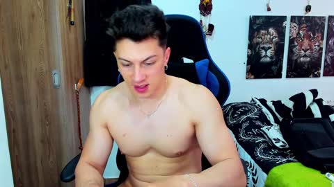 Javier online show from 9, 12, 2024