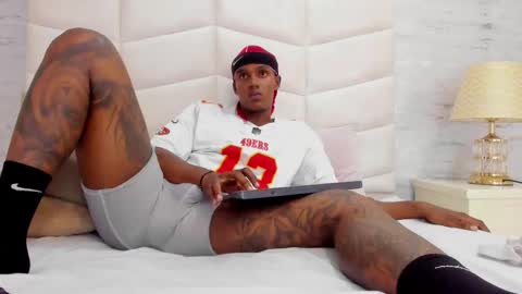 Snapshot of jax_black chatting on 15, 10, 2025 jax black online show from 15, 10, 2025