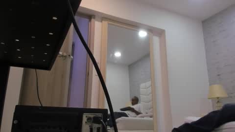 Snapshot of jax_black chatting on 1, 11, 2025 jax black online show from 1, 11, 2025