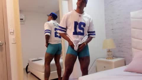 Snapshot of jax_black chatting on 24, 11, 2025 jax black online show from 24, 11, 2025