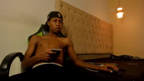 jax_maliq online show from 2, 11, 2025