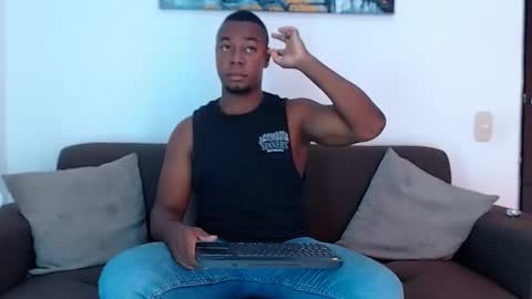 Snapshot of jay_smit chatting on 8, 1, 2025 jay smit online show from 8, 1, 2025