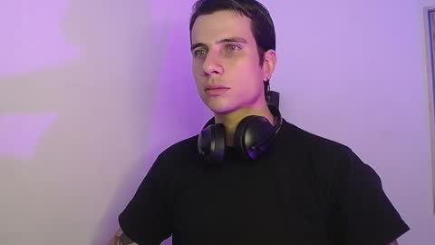 Jay Alvarrez online show from 31, 12, 2024