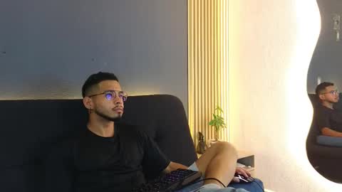 Snapshot of jaybrown_1 chatting on 4, 10, 2025 Jay online show from 4, 10, 2025