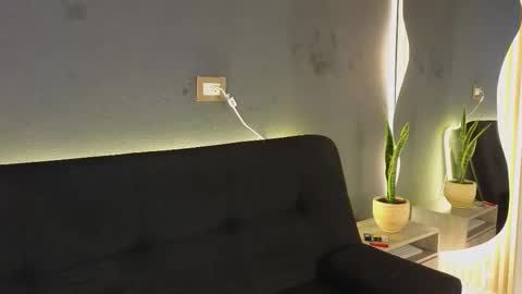 Snapshot of jaybrown_1 chatting on 28, 10, 2025 Jay online show from 28, 10, 2025