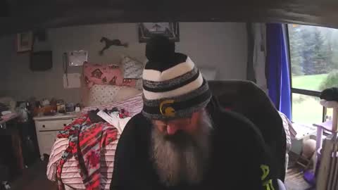 Grand Zaddy or Jay its casual online show from 14, 12, 2025