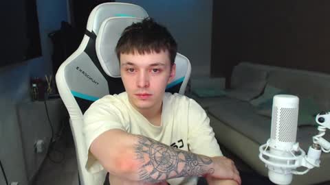 Snapshot of jayce_icestone chatting on 20, 12, 2024 Jayce online show from 20, 12, 2024