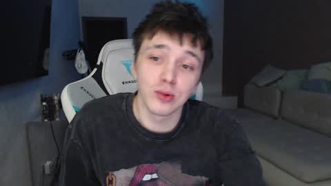 Snapshot of jayce_icestone chatting on 1, 2, 2025 Jayce online show from 1, 2, 2025