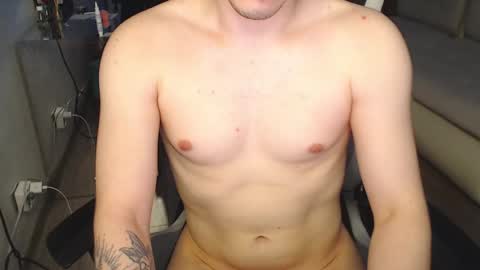 Snapshot of jayce_icestone chatting on 11, 3, 2025 Jayce online show from 11, 3, 2025