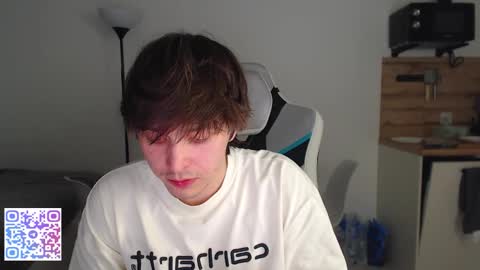 Snapshot of jayce_icestone chatting on 8, 10, 2025 Jayce online show from 8, 10, 2025