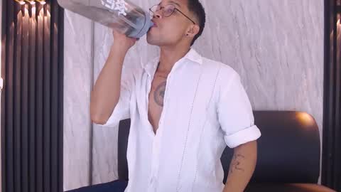 Jayden Morris online show from 6, 11, 2025