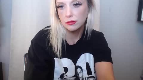 Blondie Queen Jayden online show from 5, 4, 2026