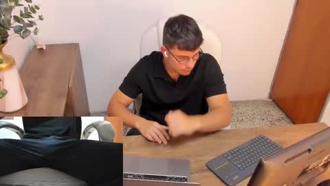 Snapshot of jaygrip chatting on 14, 1, 2026 Jay online show from 14, 1, 2026