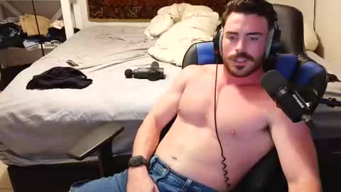 Snapshot of jaypipeahoe chatting on 25, 10, 2025 jaypipeahoe online show from 25, 10, 2025