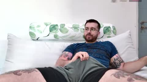 jayxcee OFFICIAL online show from 3, 3, 2025