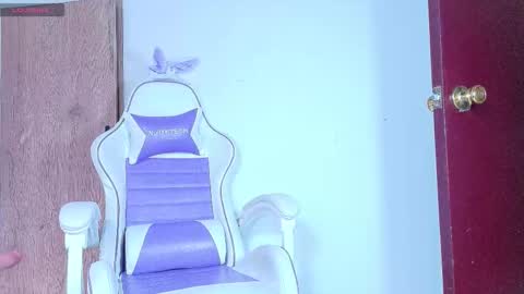 Snapshot of jazmin_barreraa chatting on 6, 10, 2025 jazmin  online show from 6, 10, 2025