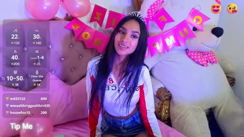 Snapshot of jazmin_tay chatting on 13, 1, 2025 Jazmin online show from 13, 1, 2025