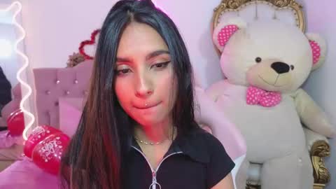 Snapshot of jazmin_tay chatting on 15, 2, 2025 Jazmin online show from 15, 2, 2025