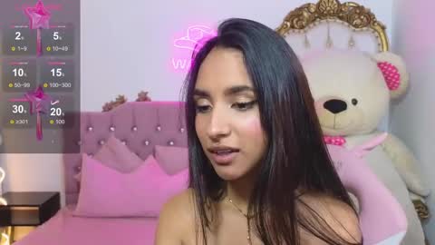 Snapshot of jazmin_tay chatting on 12, 3, 2025 Jazmin online show from 12, 3, 2025