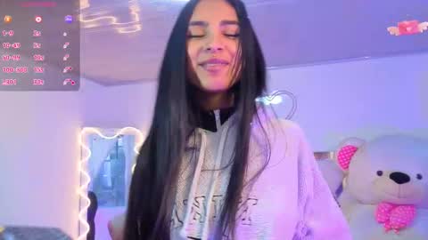 Snapshot of jazmin_tay chatting on 22, 9, 2025 Jazmin online show from 22, 9, 2025