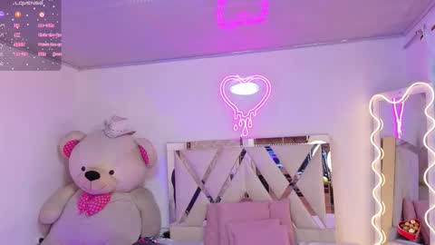 Snapshot of jazmin_tay chatting on 10, 11, 2025 Jazmin online show from 10, 11, 2025