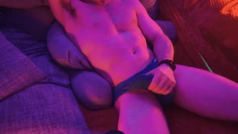Hornyhunk 30 online show from 26, 2, 2025