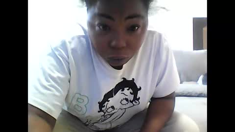 Snapshot of jccaramelbarbie12 chatting on 6, 11, 2025 JCCaramelbarbie online show from 6, 11, 2025