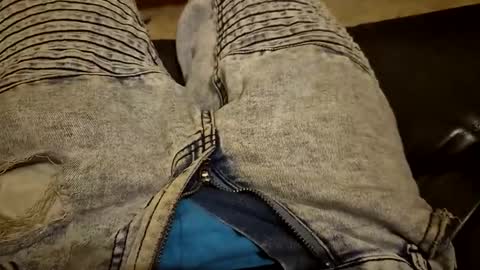 jdee1997 online show from 12, 4, 2026