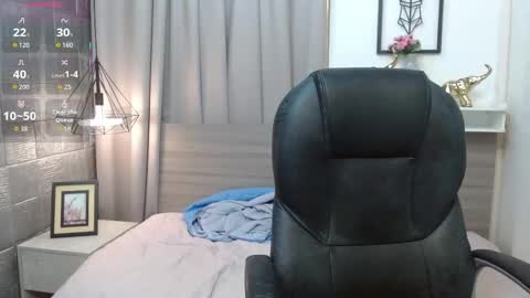 jdwhite18 online show from 27, 5, 2026